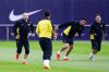 Файл=FC+Barcelona+Training+Session+fARVdqk2UtUx.jpg
Объём=134KB
Размеры=1024x683
Дата=Март 31, 2014 FC+Barcelona+Training+Session+fARVdqk2UtUx.jpg