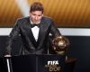 Файл=FIFA+Ballon+d+Or+Gala+2012+rBN20Nvgf4hx.jpg
Объём=221KB
Размеры=1024x826
Дата=Янв 08, 2013 FIFA+Ballon+d+Or+Gala+2012+rBN20Nvgf4hx.jpg